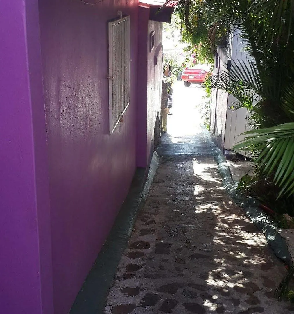 Paula'S Country Inn Sint Maarten 2*,  Sint Maarten