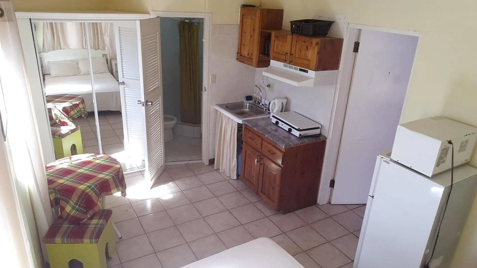 Hotel Paula'S Country Inn Sint Maarten